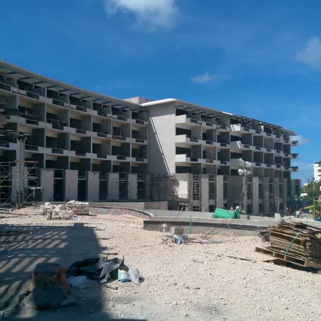 Proyecto hotelero Dreams Playa Mujeres durante su construcción